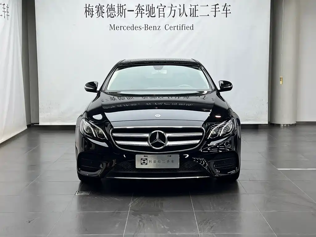 Mercedes-Benz E-Class — миниатюра 2