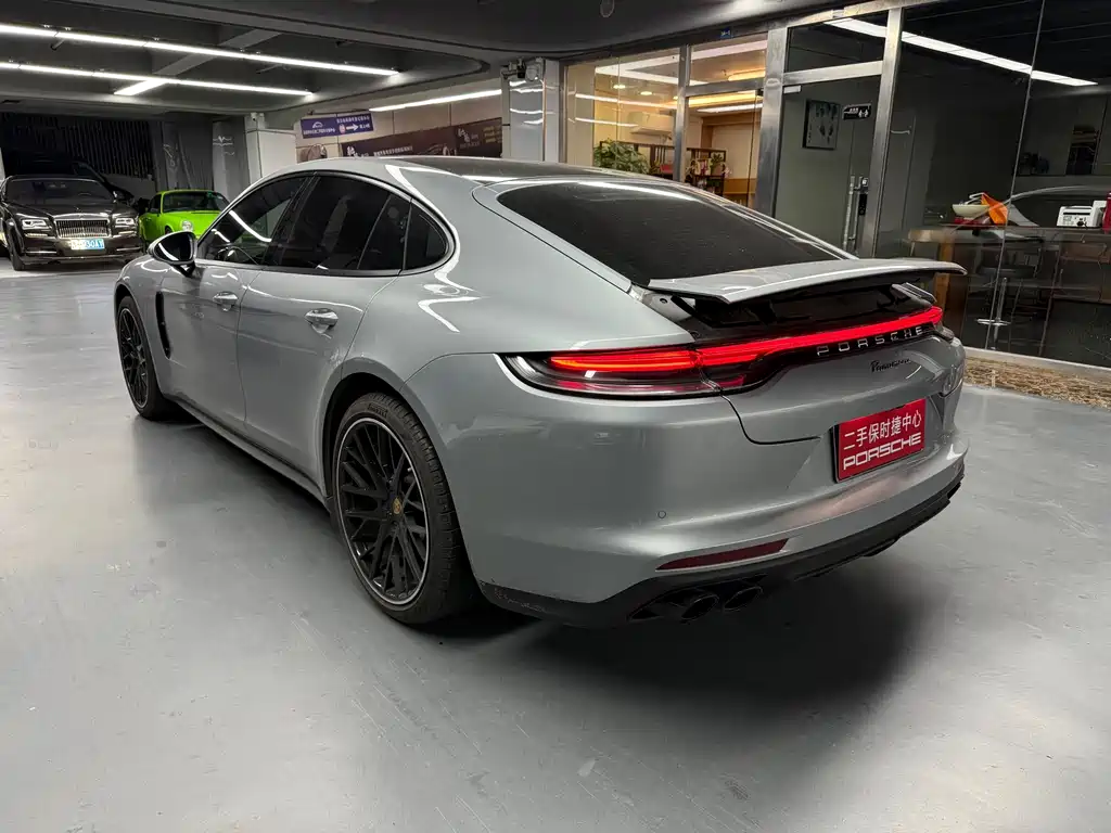 Porsche Panamera — миниатюра 4