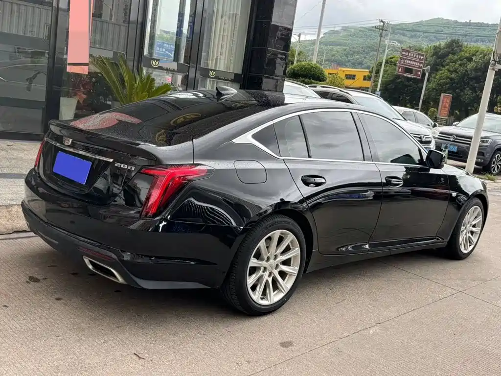 Cadillac CT5 — миниатюра 4