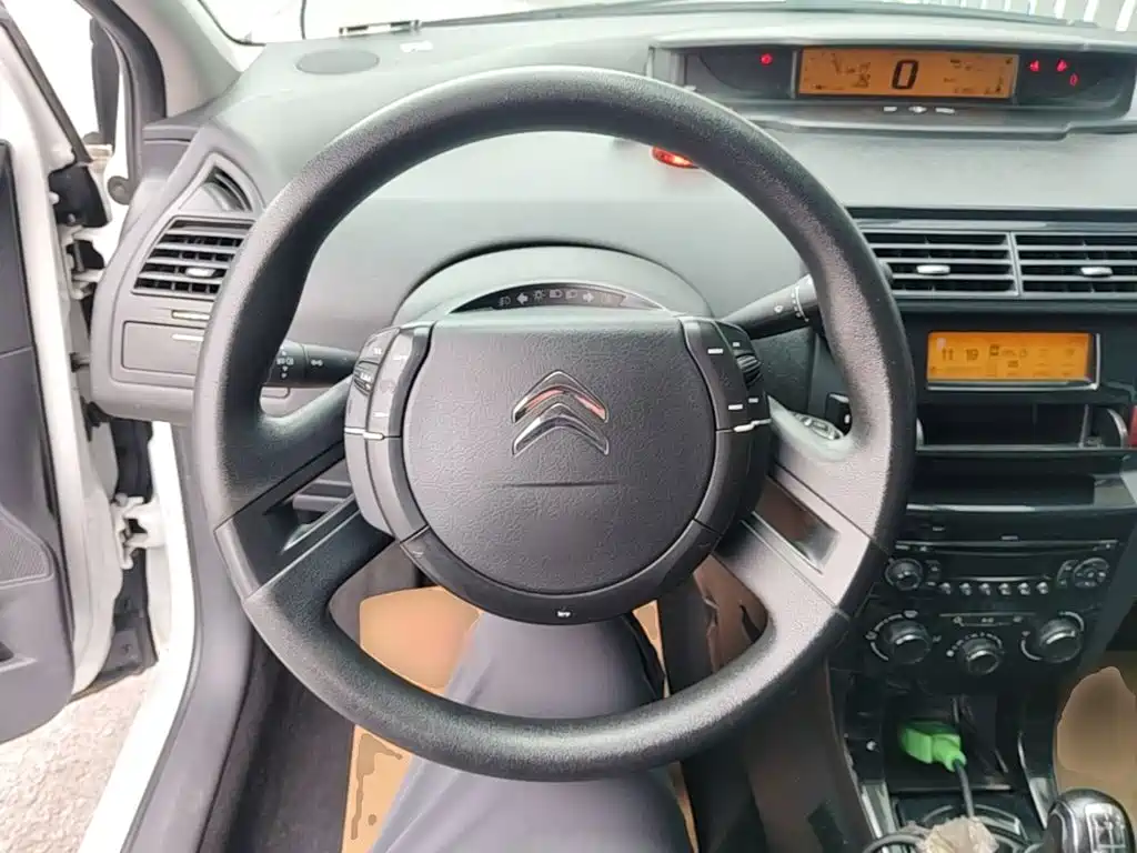 Citroen C-Quatre — миниатюра 11