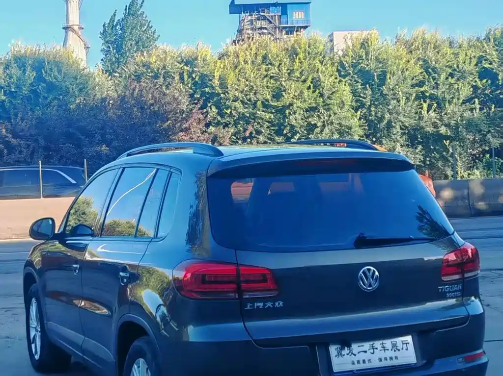 Volkswagen Tiguan — миниатюра 5