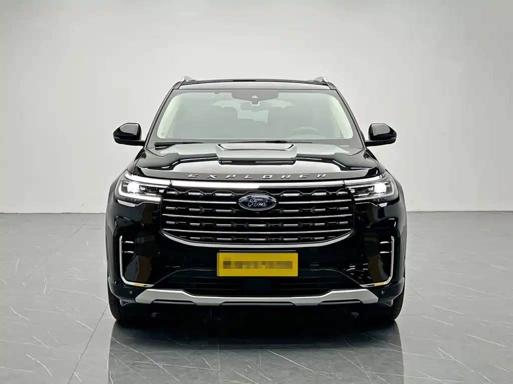 Ford Explorer — миниатюра 2