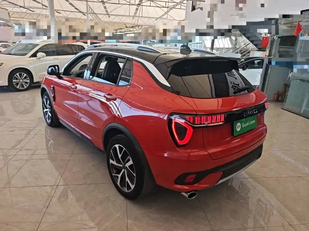 Lynk & Co 01 — миниатюра 5