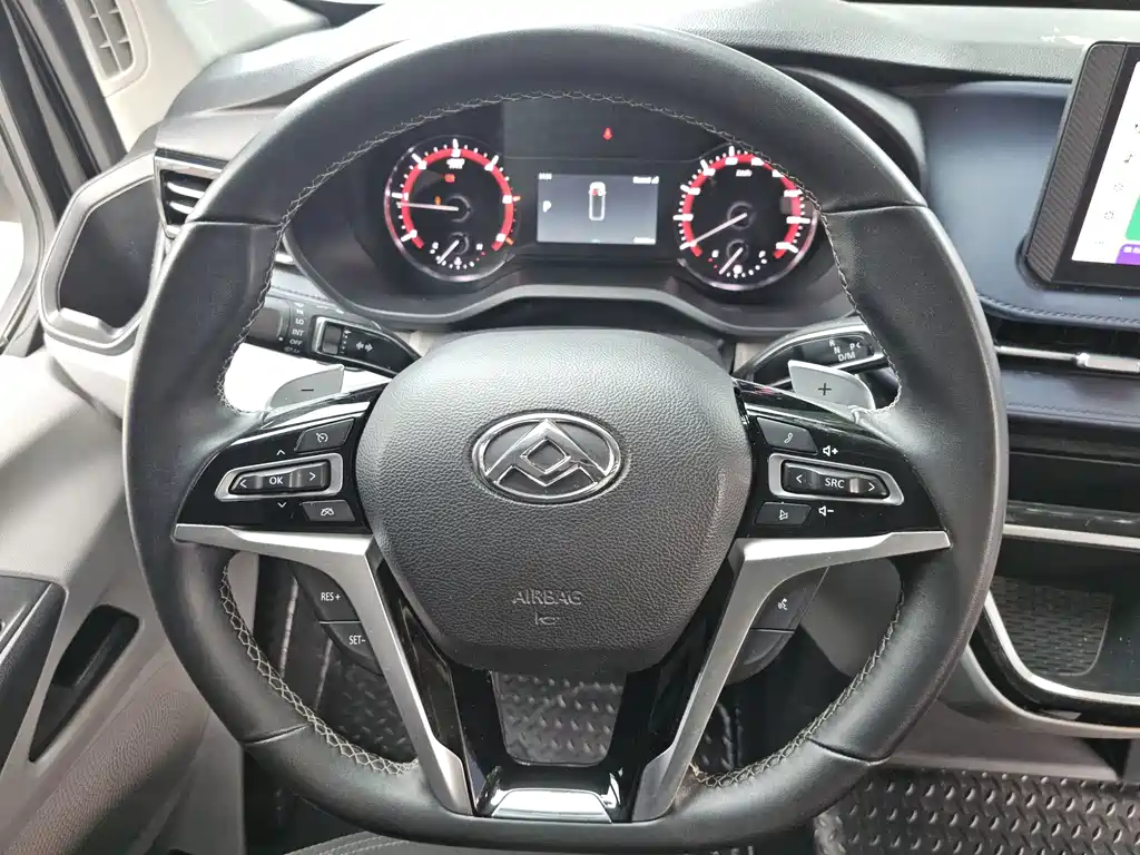Maxus V90 — миниатюра 14