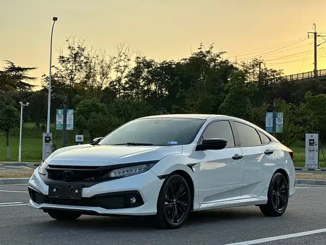 HONDA CIVIC 2021