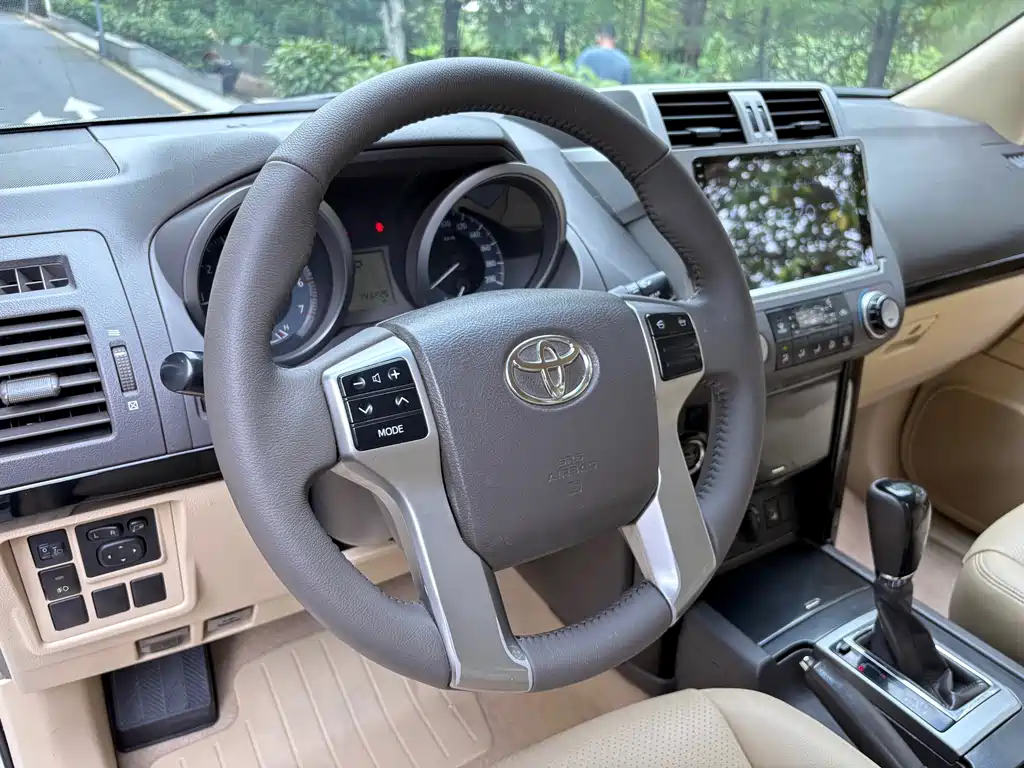 Toyota Prado (Import) — миниатюра 14