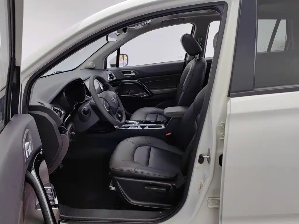 GAC Motor Trumpchi GS4 — миниатюра 10