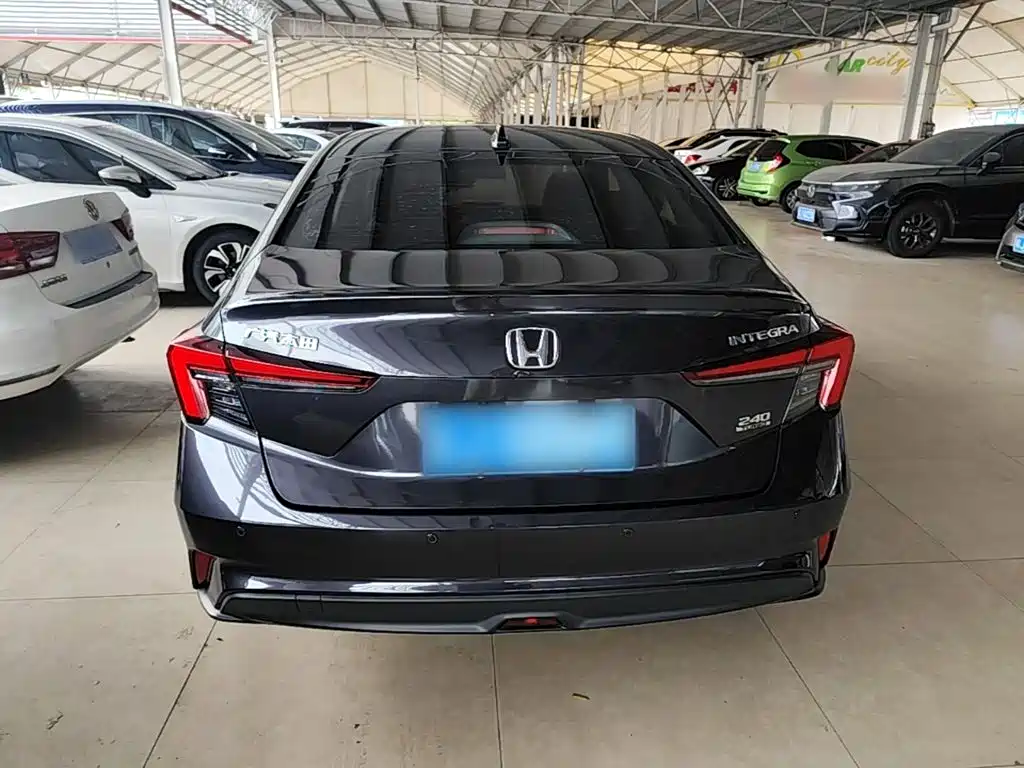 Honda Integra — миниатюра 6