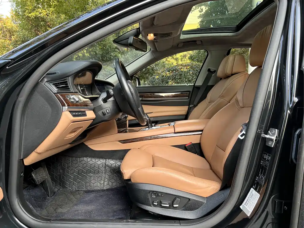 BMW 7 Series 7 2010 760Li