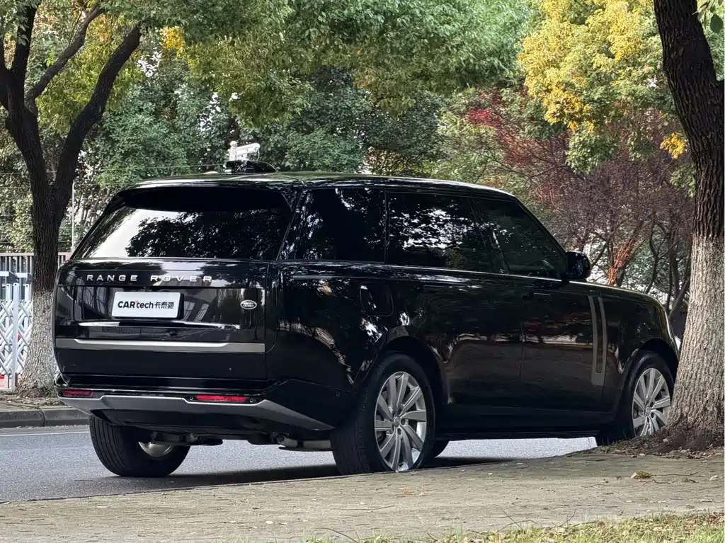 Land Rover Range Rover — миниатюра 5