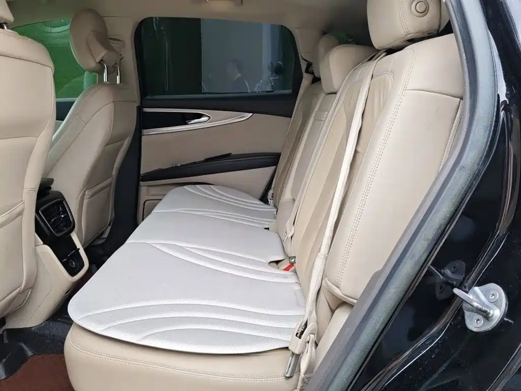 Lincoln MKX — миниатюра 13