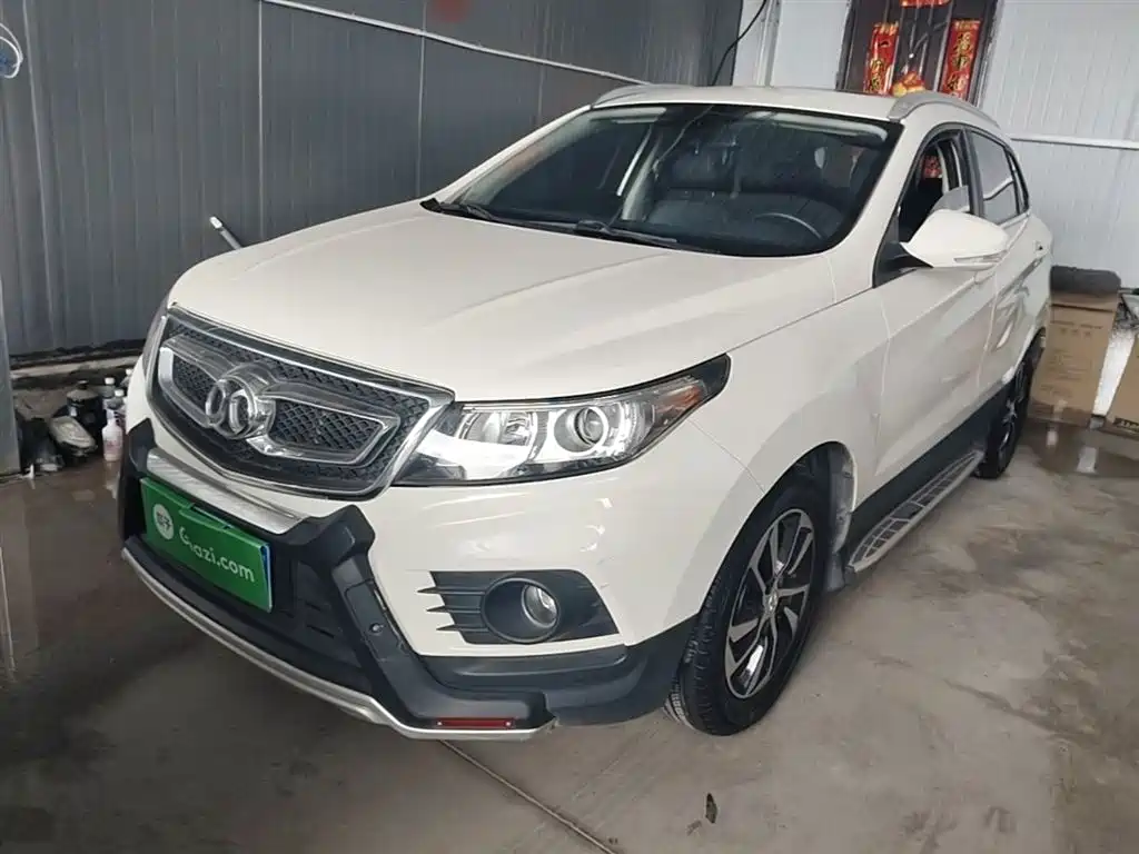 Купить BAIC Senova X55