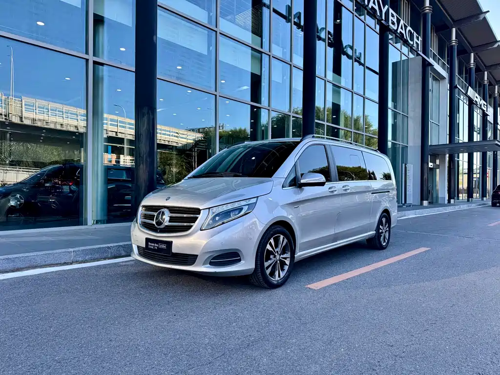 Mercedes-Benz V-Class