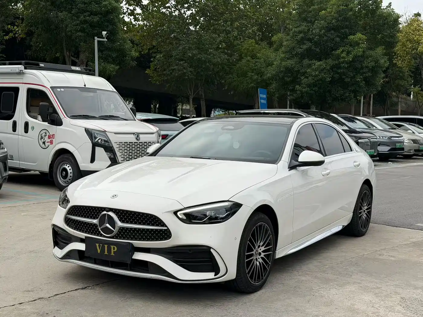 Mercedes-Benz C-Class