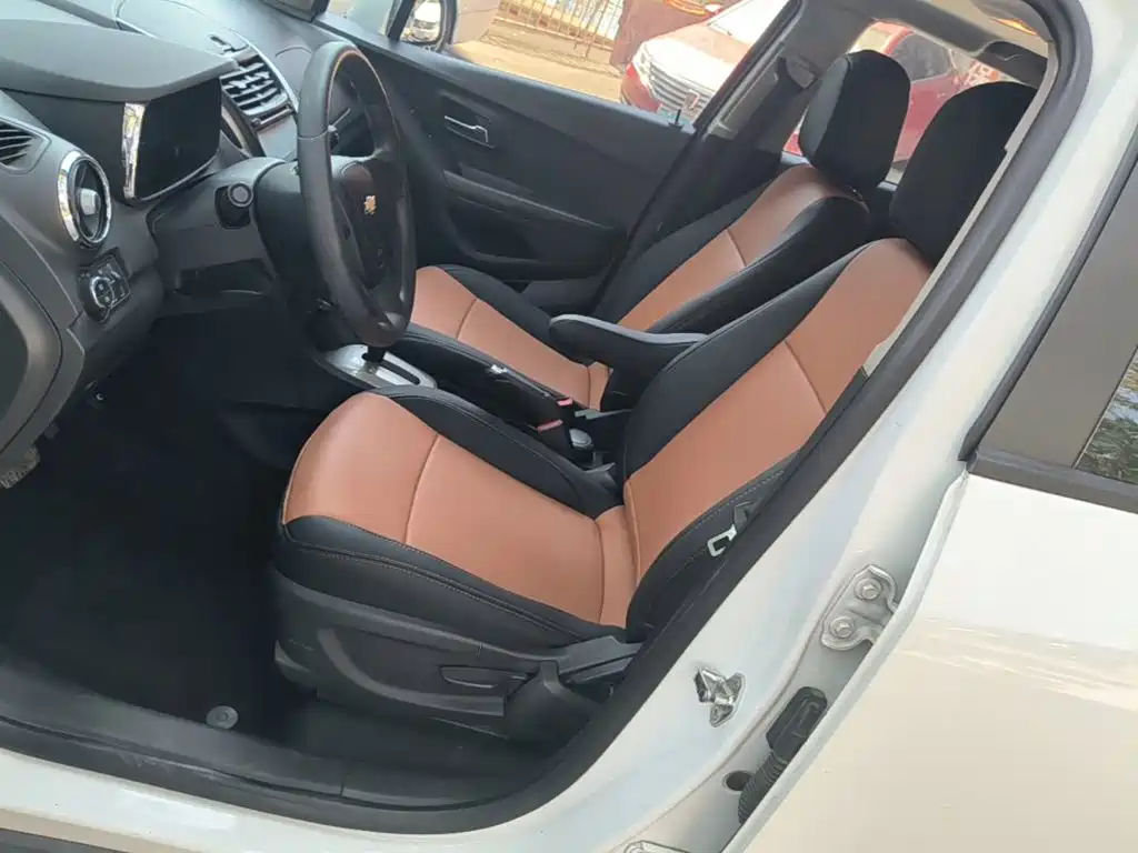 Chevrolet Trax — миниатюра 15