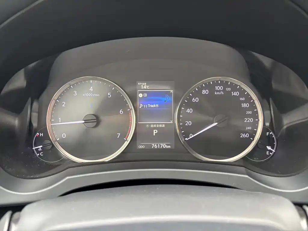 Lexus IS — миниатюра 11