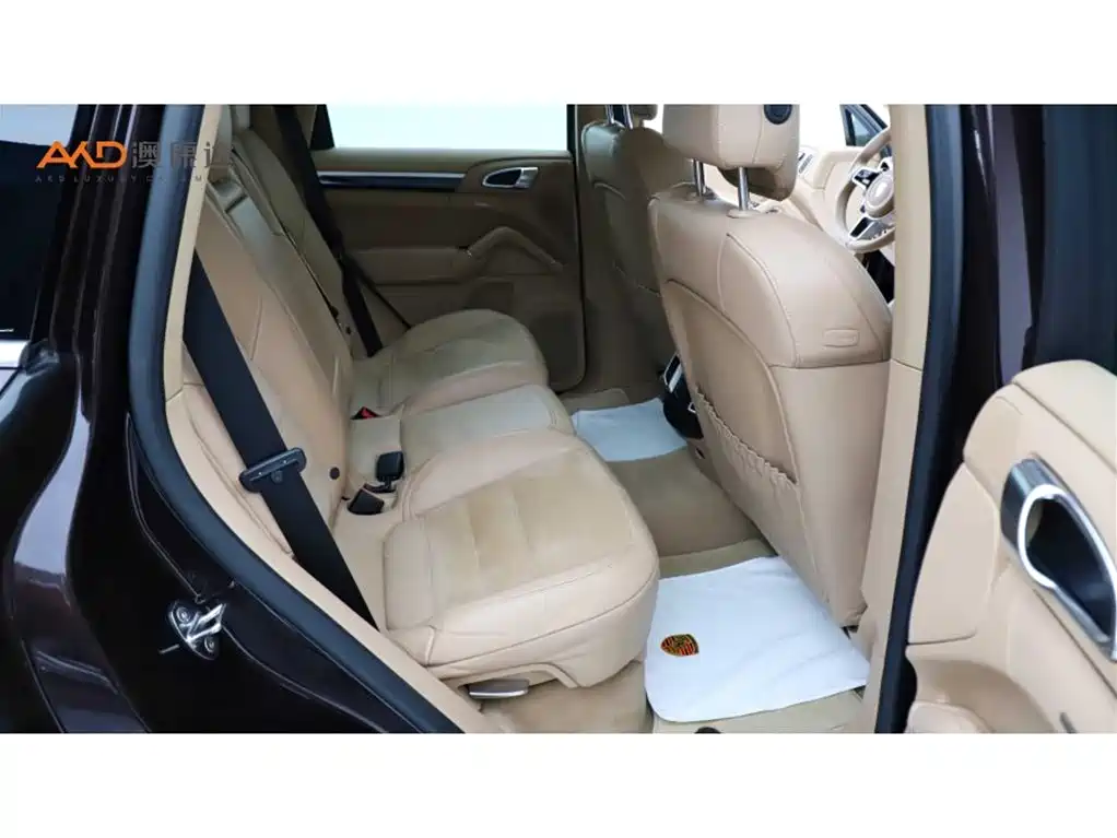 Porsche Cayenne 2016 Cayenne Platinum Edition 3.0T