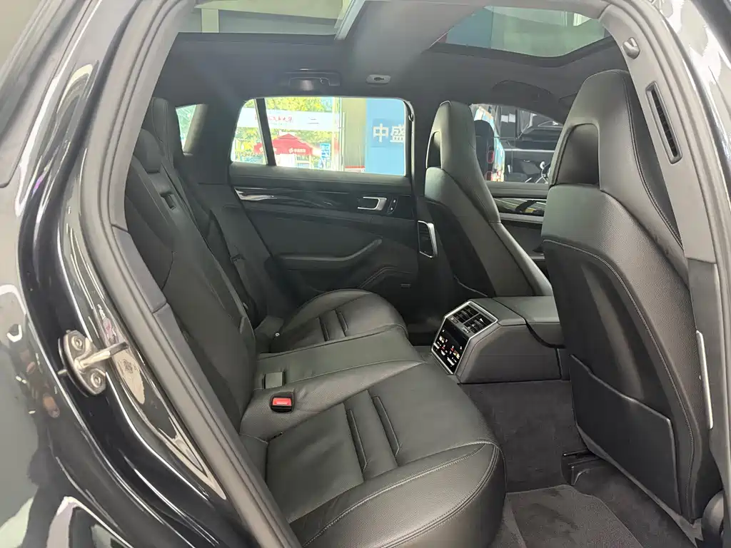 Porsche Panamera — миниатюра 19