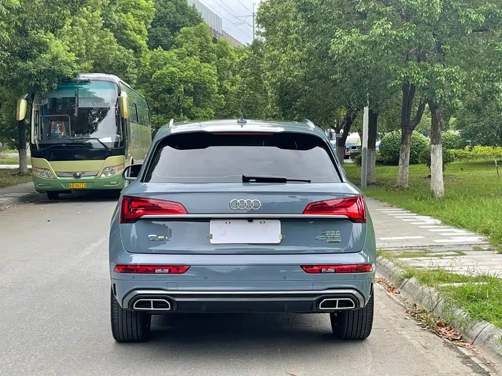 Audi Q5L — миниатюра 6