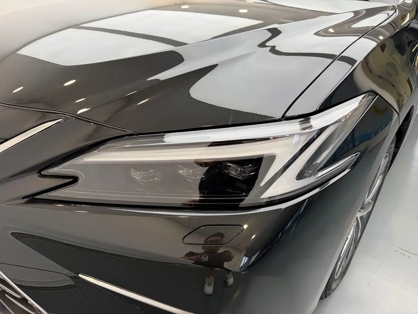 Lexus ES 2025 Черный из Китая