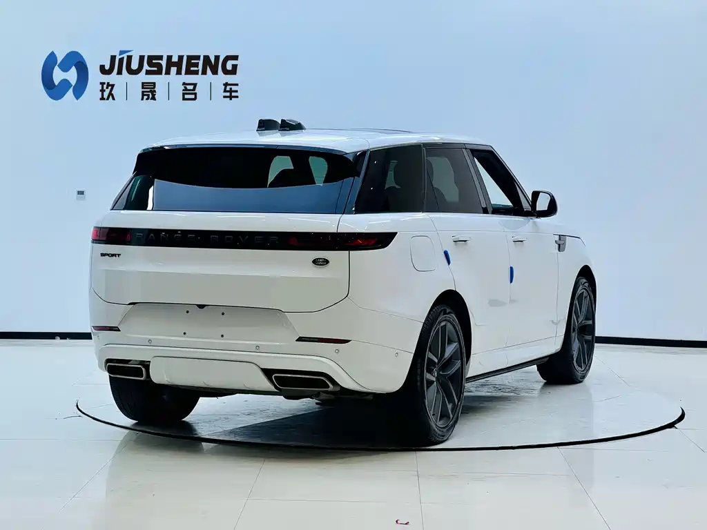 Land Rover Range Rover Sport 2024 400PS Dynamic SE