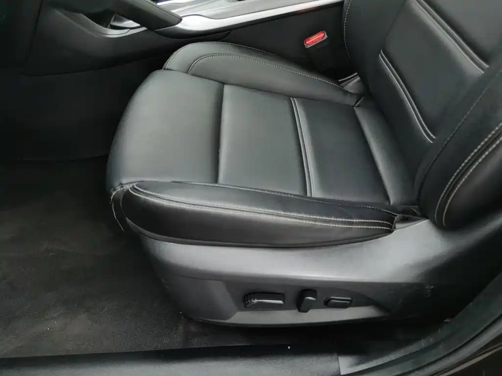 Renault Koleos — миниатюра 20