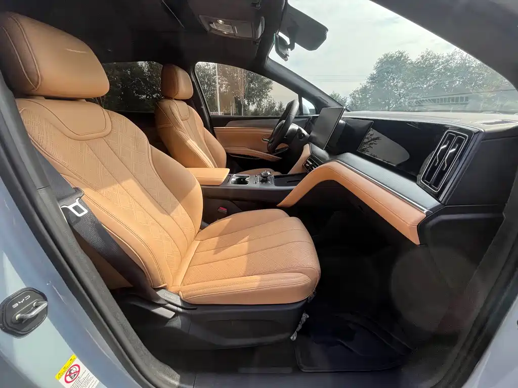 BYD L DM-i — миниатюра 13