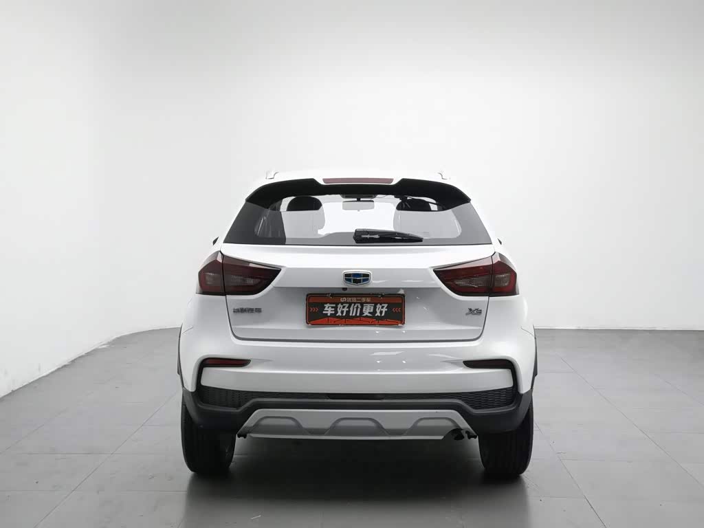 Geely Vision X3 1.5 л 2021 г. Белый, пробег 21500 км