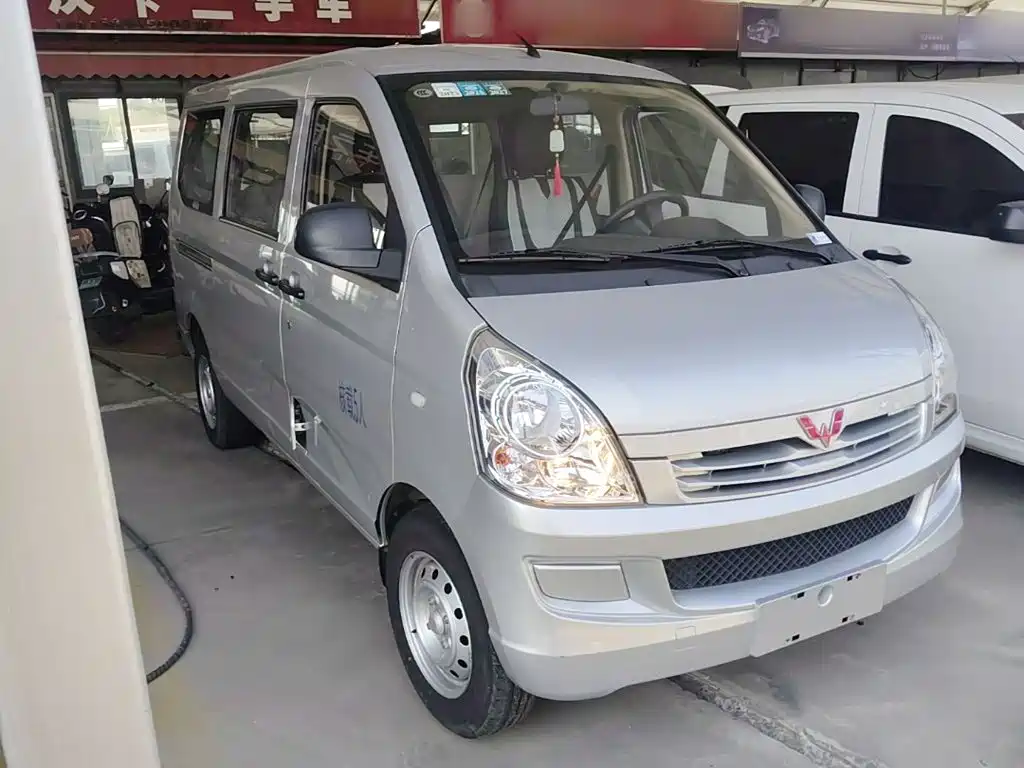 Wuling Rongguang S — миниатюра 4