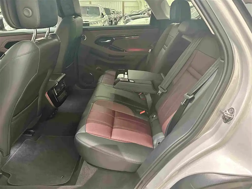 Land Rover Evoque — миниатюра 13