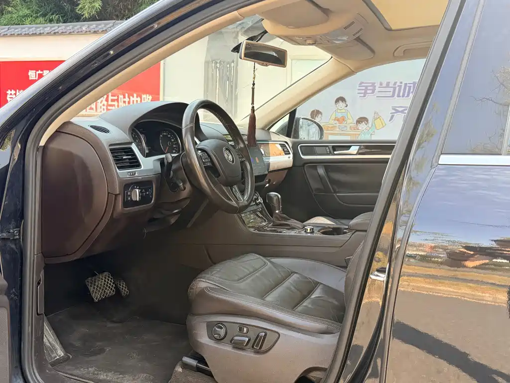 Volkswagen Touareg — фотографии объявления, Фото 8