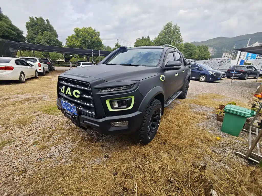 JAC Hantu