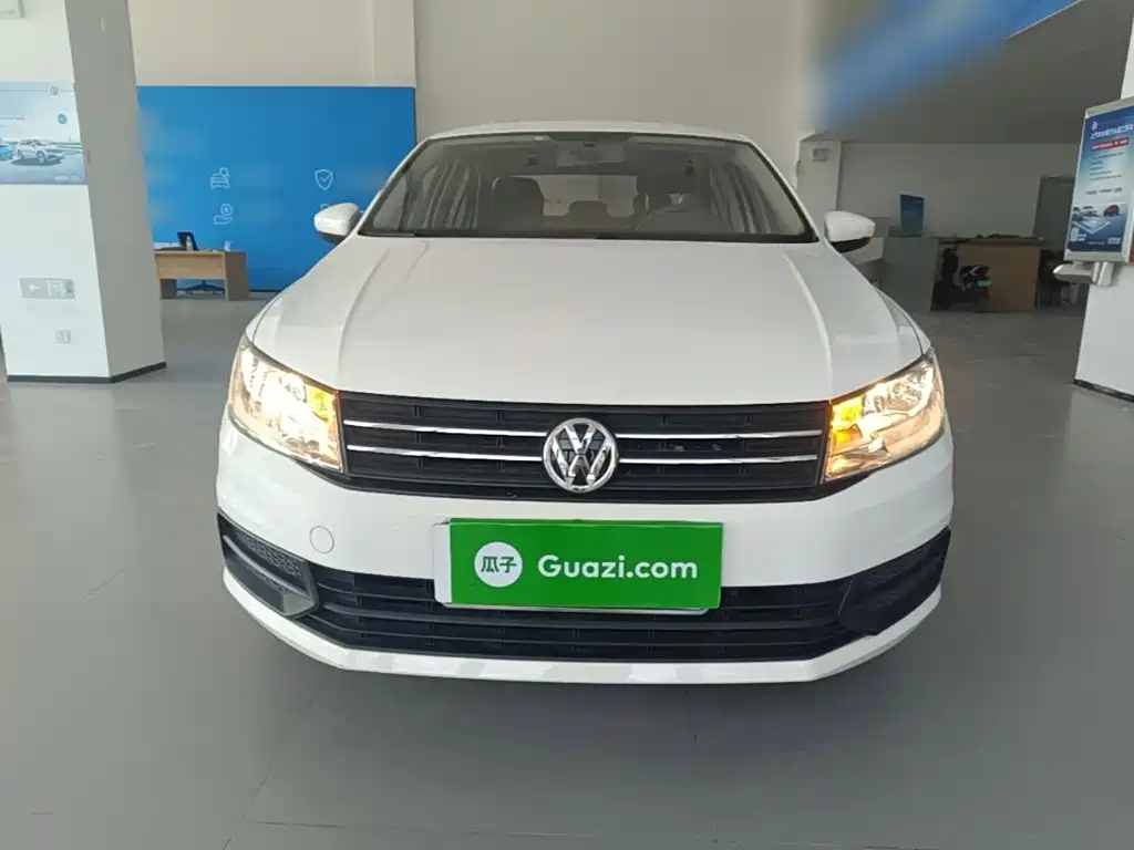 Volkswagen Santana — миниатюра 3