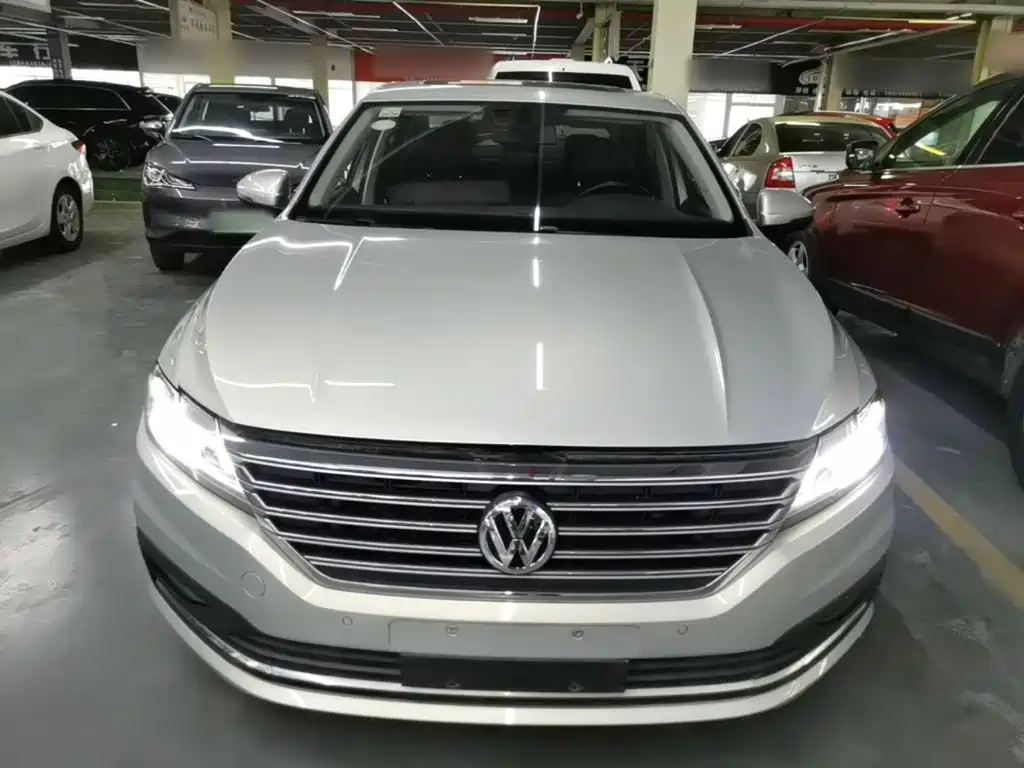 Volkswagen Lavida — миниатюра 3