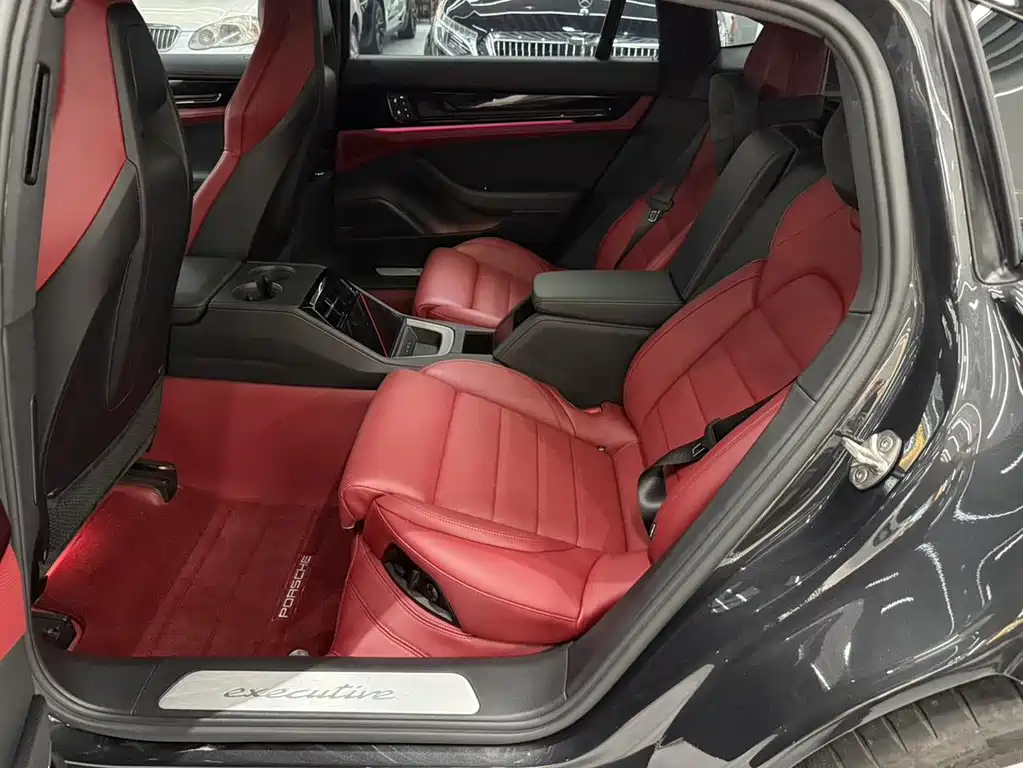 Porsche Panamera — миниатюра 9