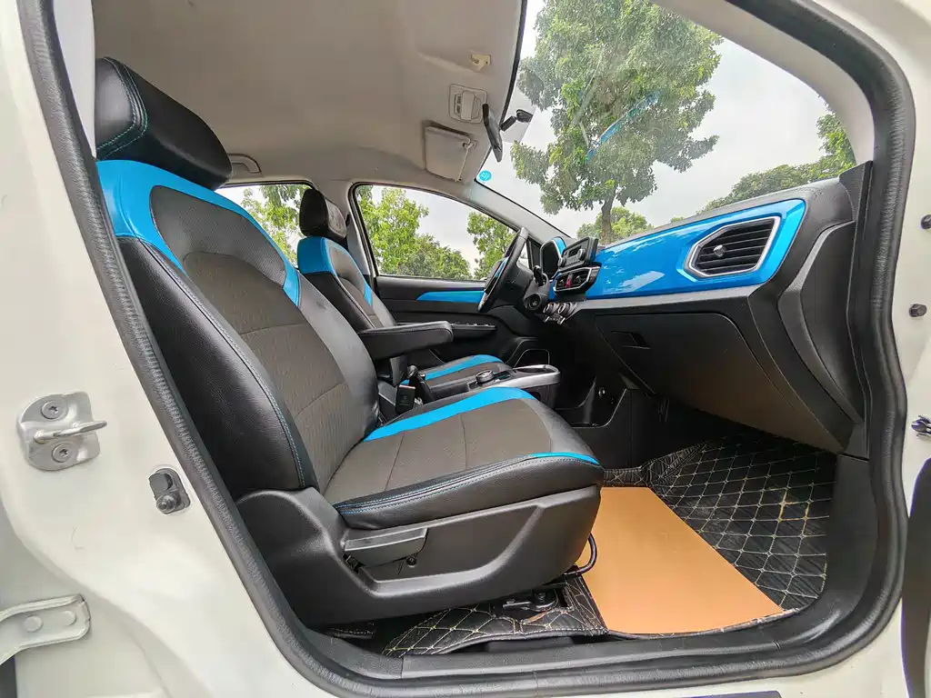 BAIC New Energy EC3 — миниатюра 15