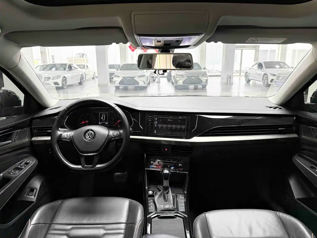 Volkswagen Passat — миниатюра 9