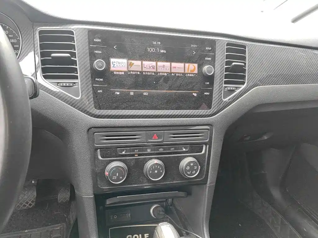 Volkswagen Golf Sportsvan — миниатюра 18