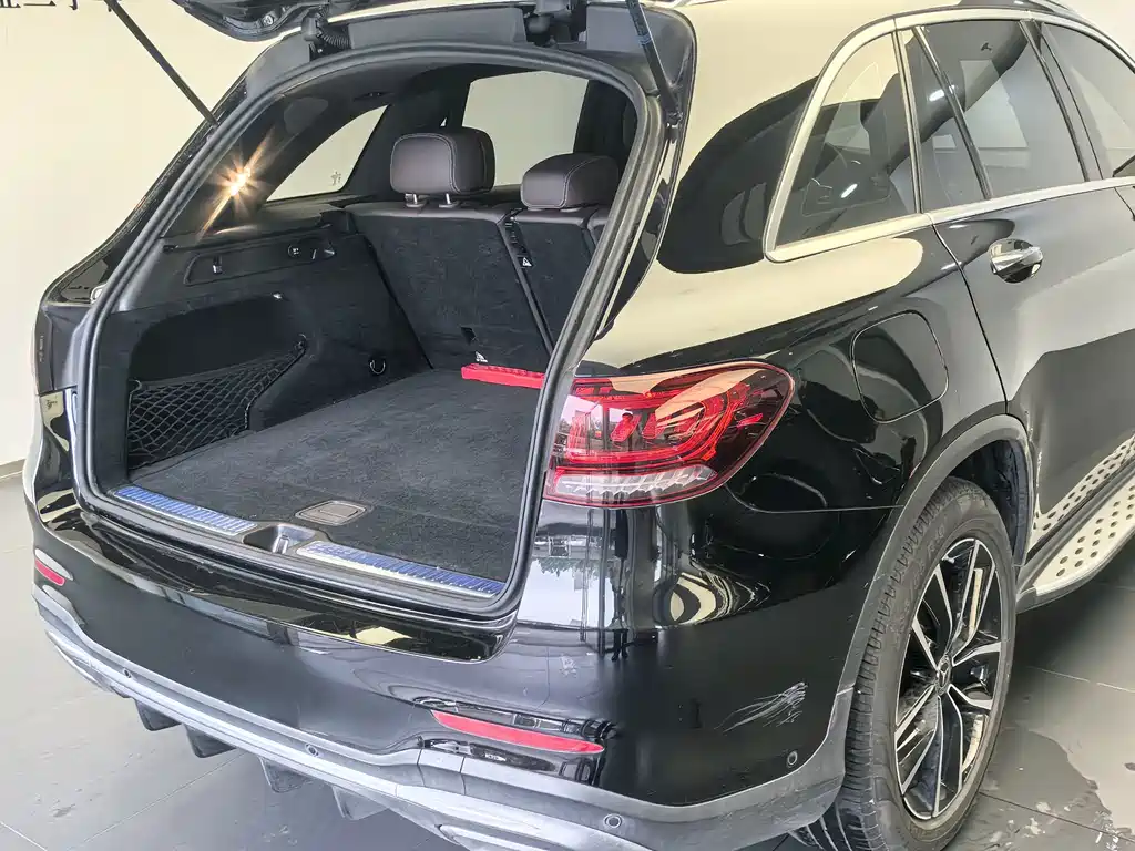 Mercedes-Benz GLC — миниатюра 8