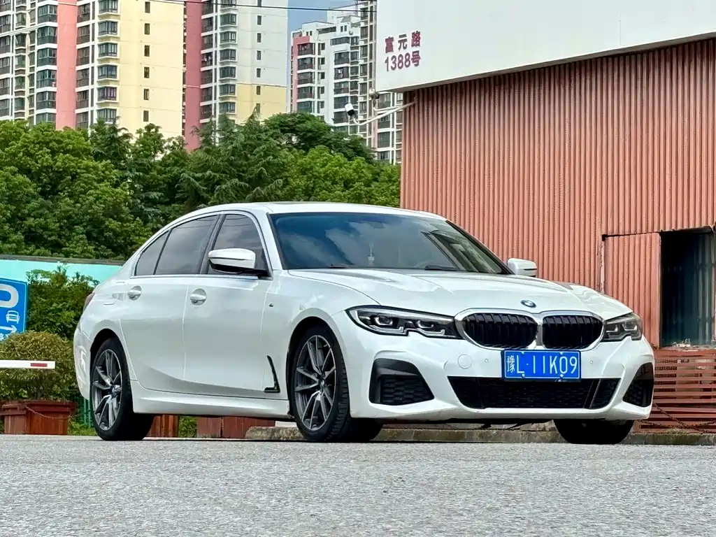 BMW 3 Series — миниатюра 2