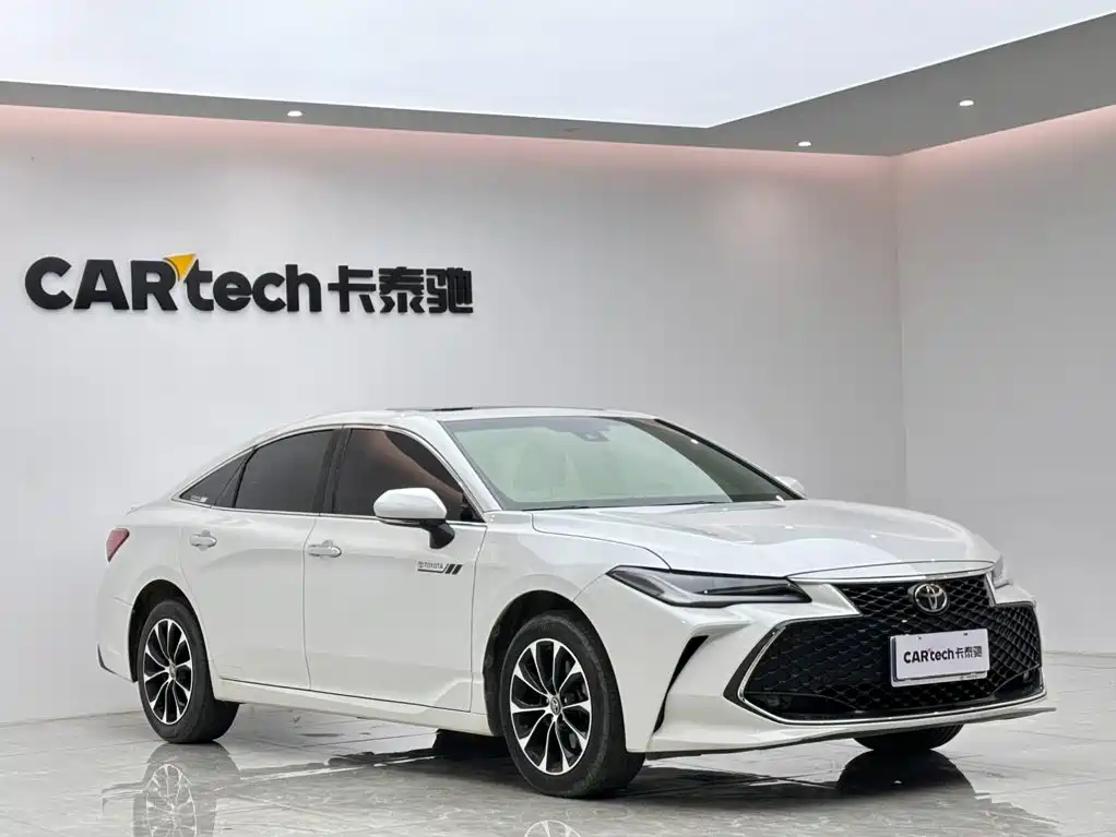 Toyota Avalon — миниатюра 6