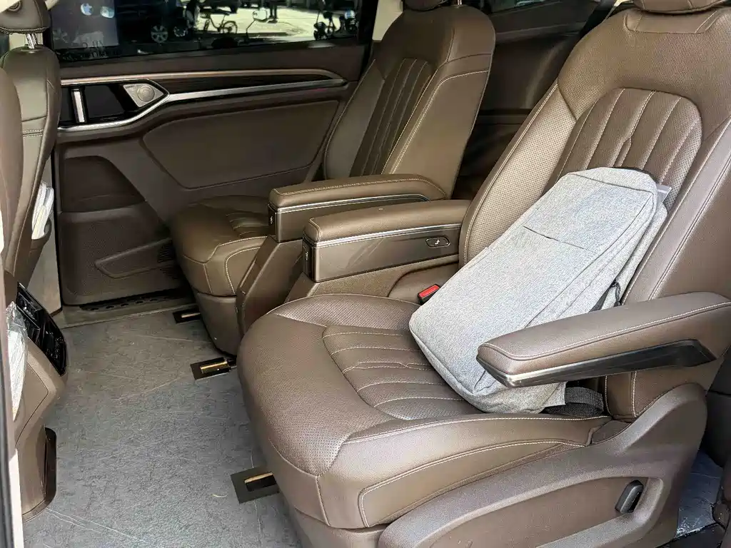 Volkswagen Viloran — миниатюра 5