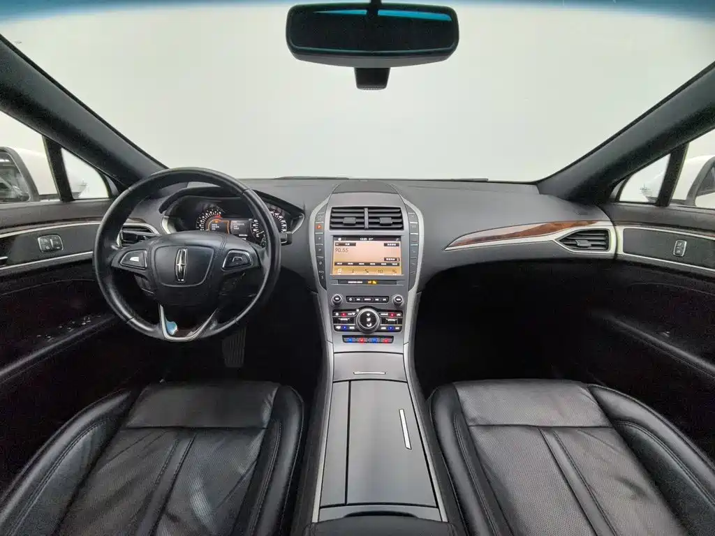 Lincoln MKZ — миниатюра 5