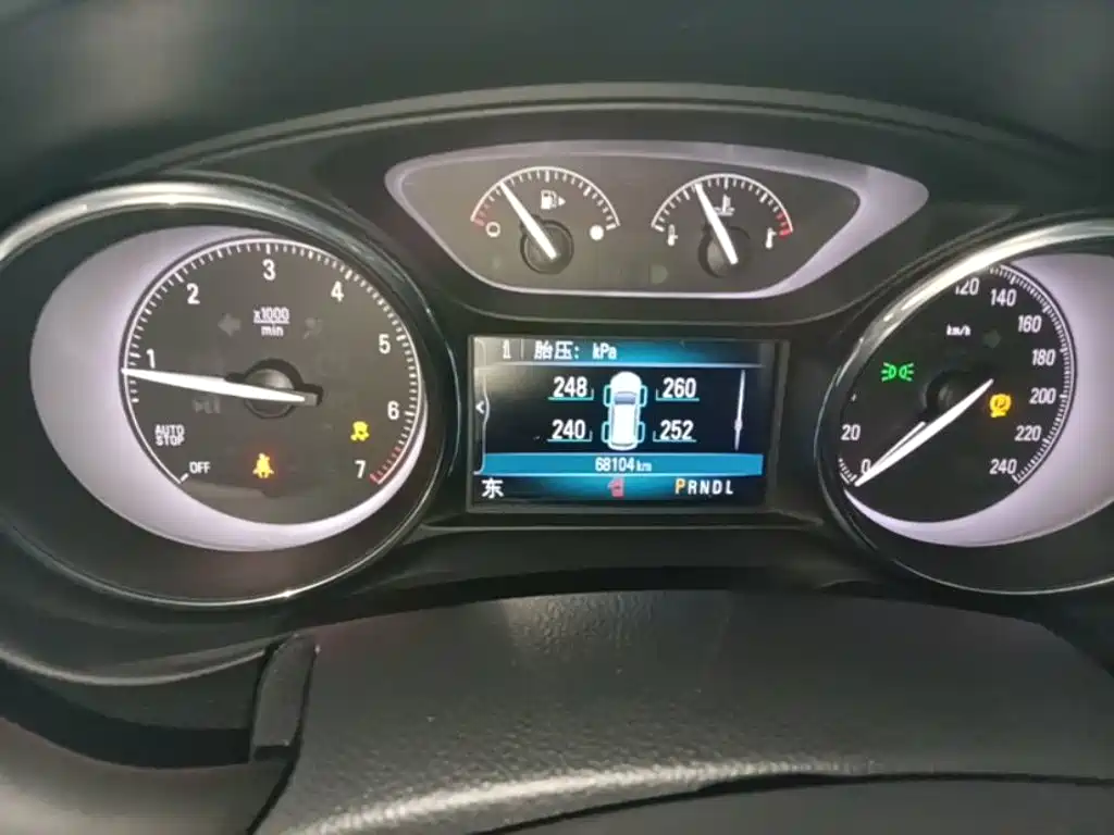 Buick Envision Plus — миниатюра 12