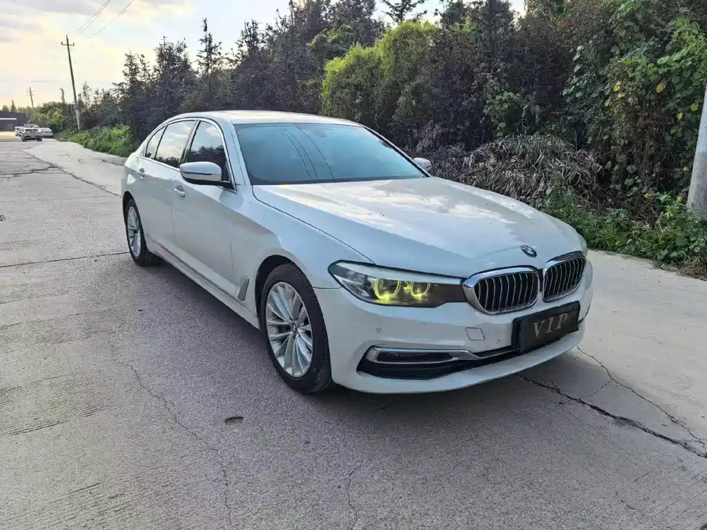 BMW 5 Series — миниатюра 3