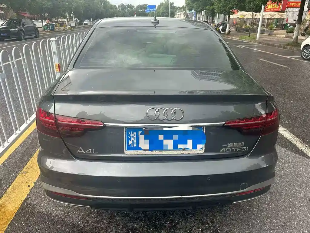 Audi A4L — миниатюра 8