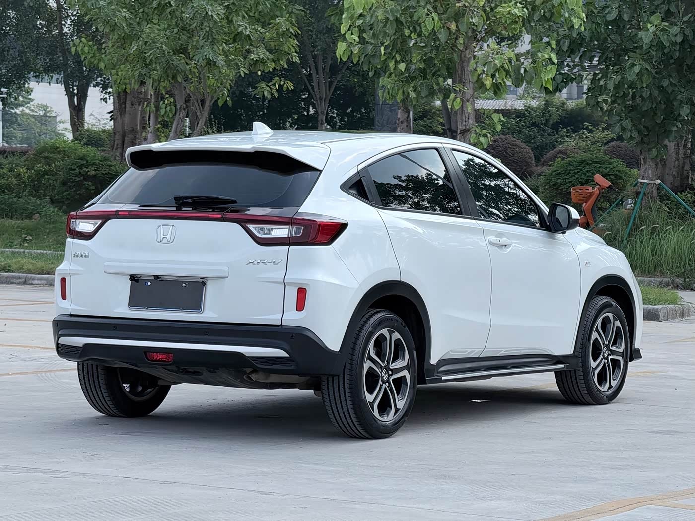 Honda XR-V 1.5 л 2021 г. Белый, пробег 48000 км
