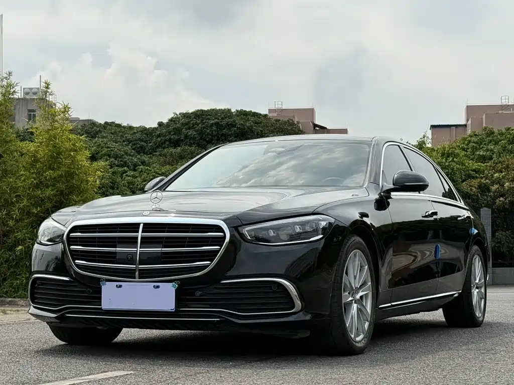 Mercedes-Benz S-Class 2023