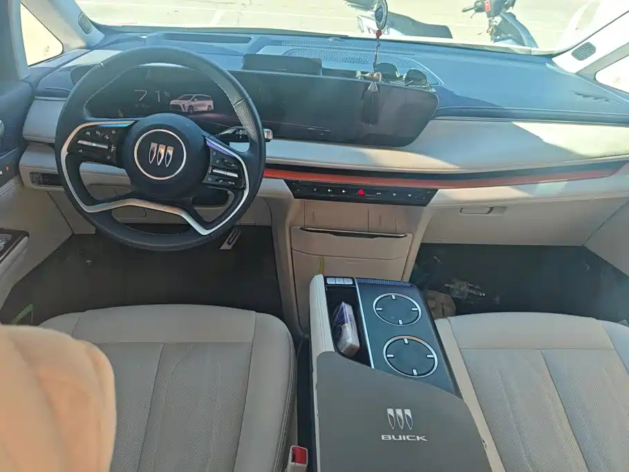 Buick GL8 Hybrid — миниатюра 12