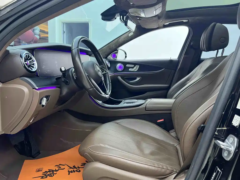 MERCEDES-BENZ E CLASS